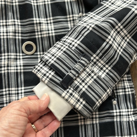 Helix Women’s Snowboard Plaid Jacket Small - Picture 5 of 16